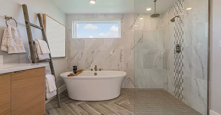 Luxury Master Bath Designs in Cadiz